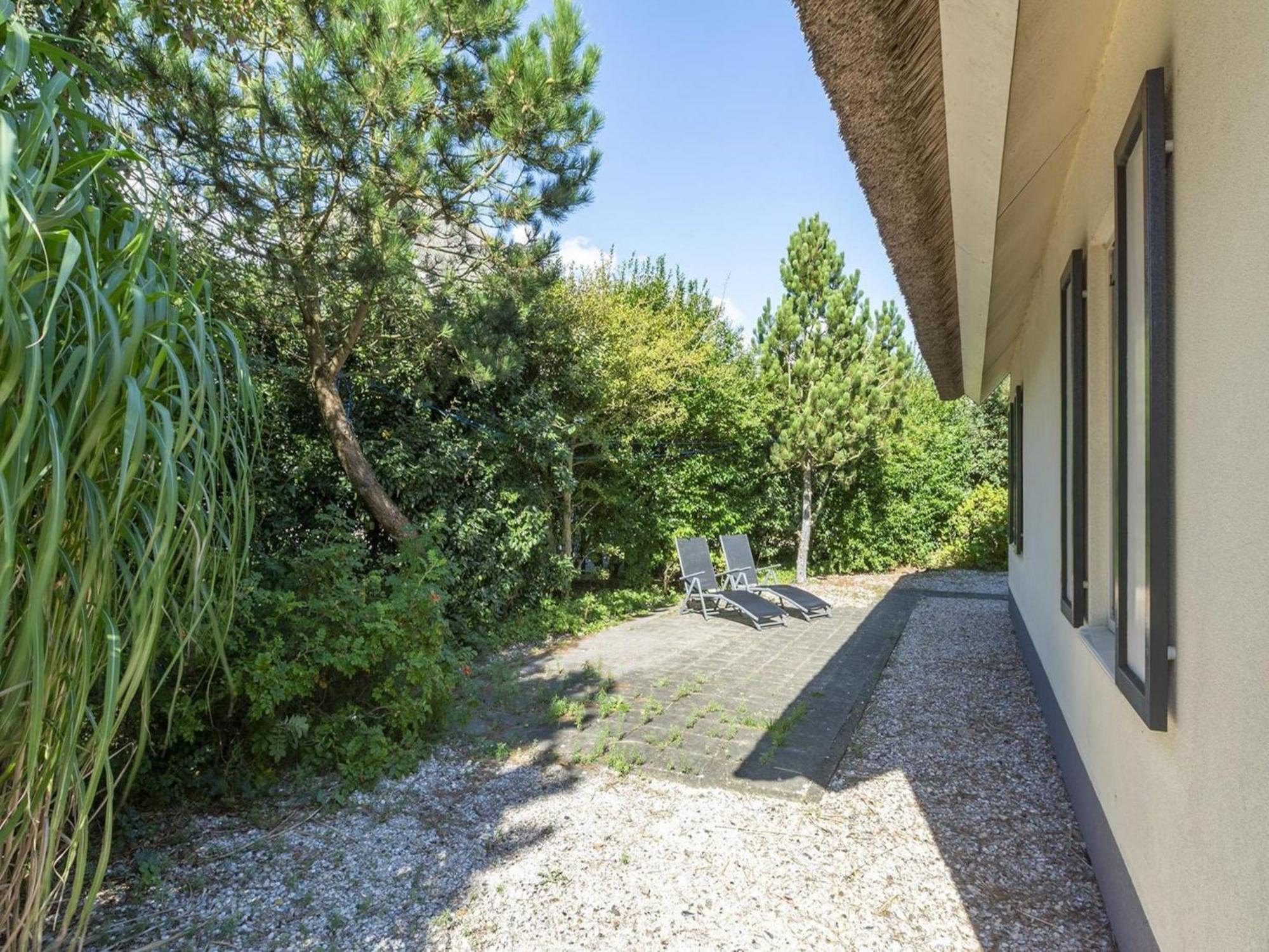 יוליאנאדורפ Atmospheric Detached Villa Near Beach מראה חיצוני תמונה